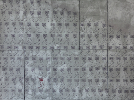 《監獄日常》2012年<br/>石墨、顏料、水墨、特製水泥木板